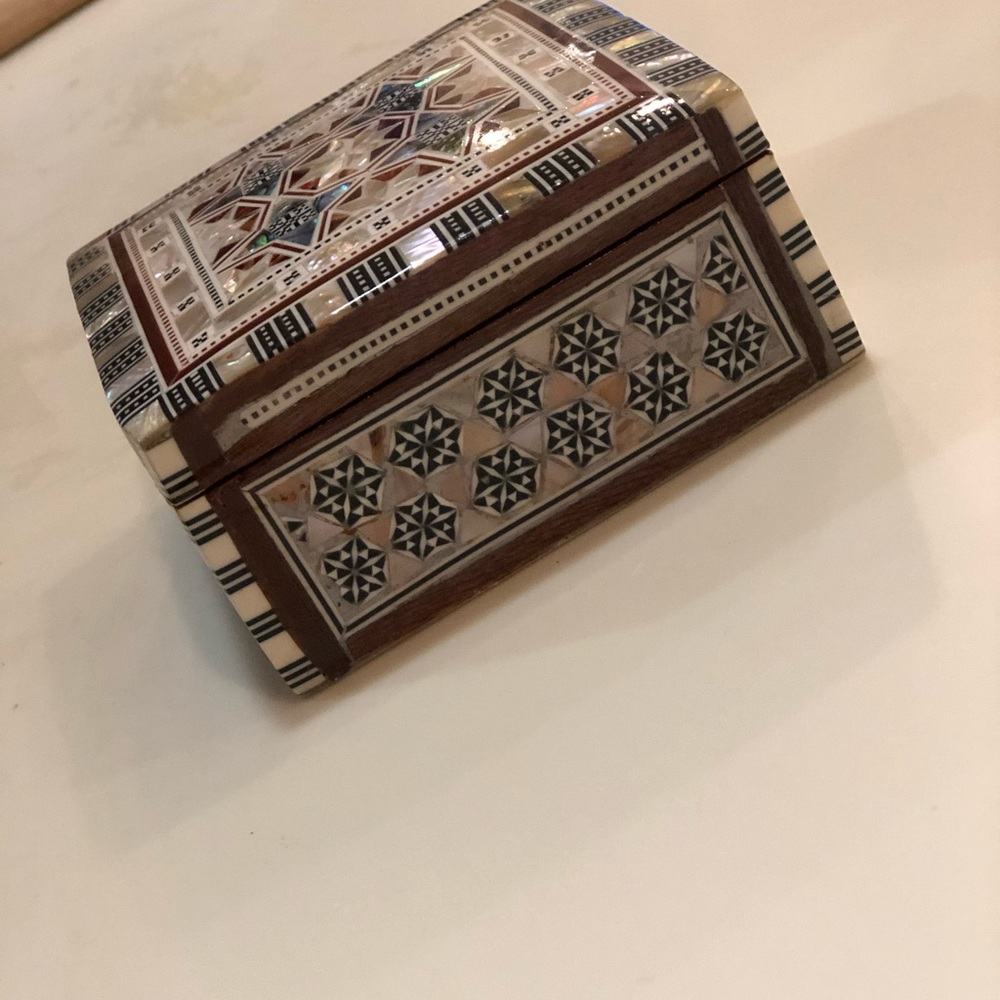 Beautiful jewelry box - Picture 5 of 6